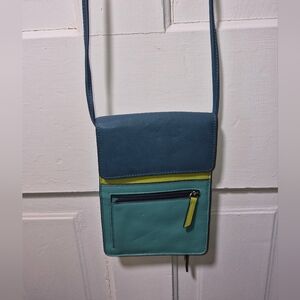 ili New york Small Leather Crossbody